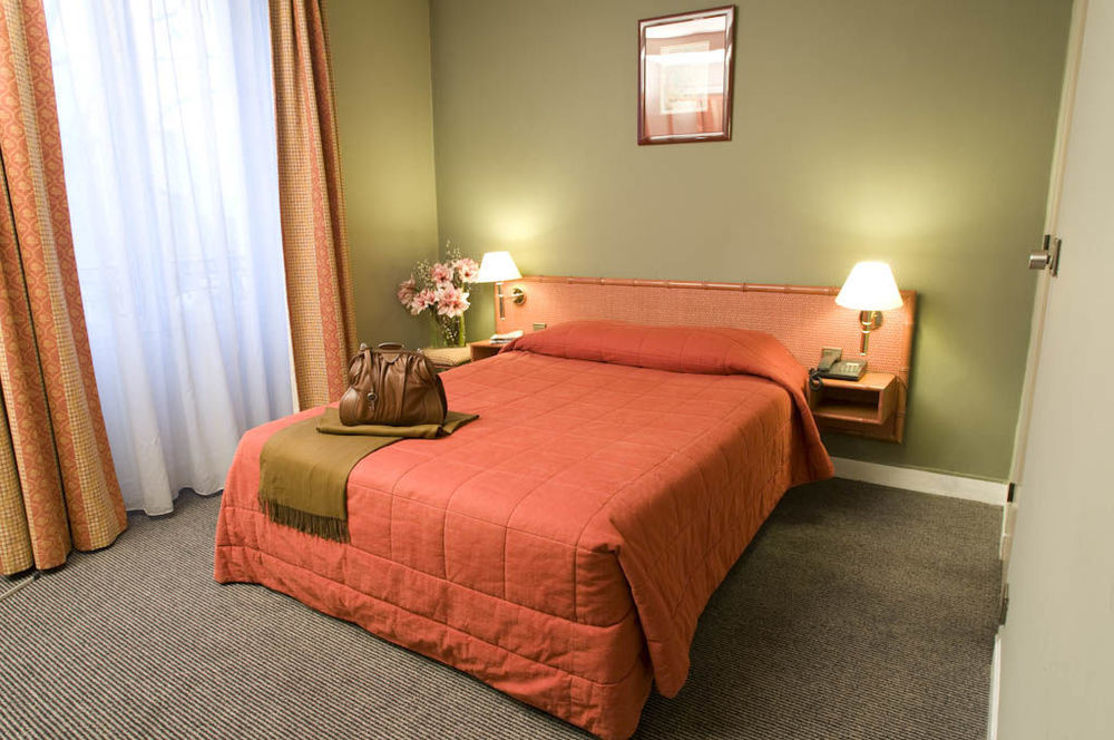 Hotel Trianon Gare de Lyon París Habitación foto