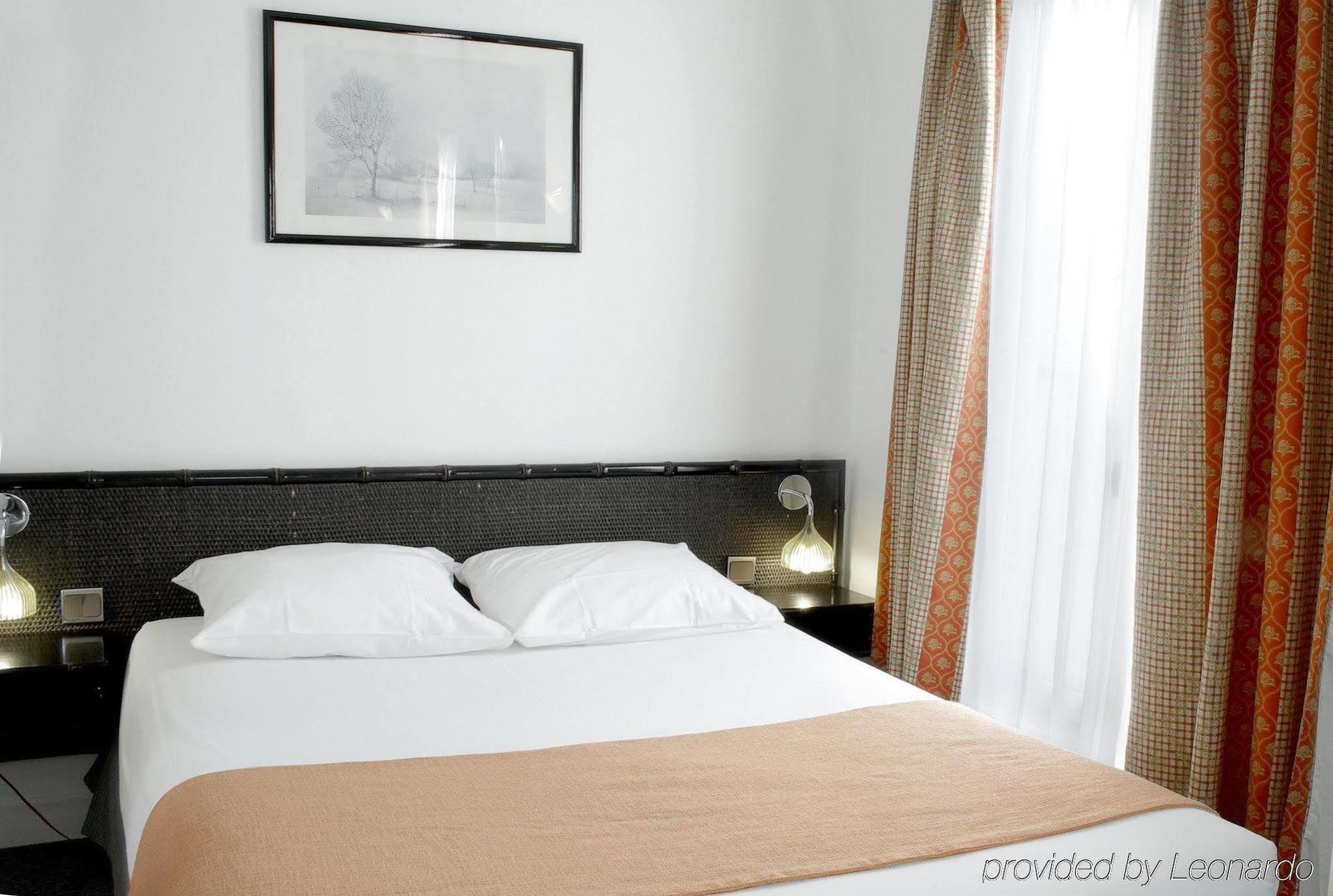 Hotel Trianon Gare de Lyon París Habitación foto